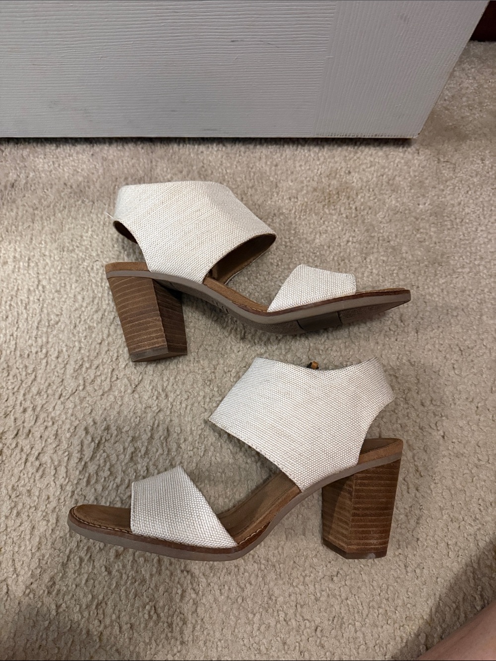 Toms Cream Textured Two‑Strap Block Heel Sandals